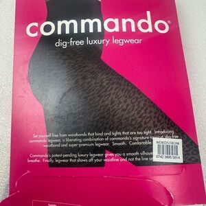 Commando Hoisery Cougar Leg Tights Black size: Large